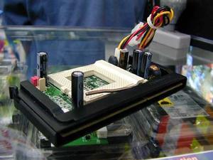 ASCII.jp：Tualatinコア版CPUをSlot1で利用可能になるゲタが来週にも