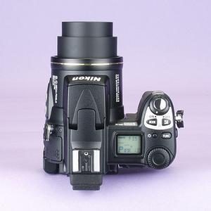 ASCII.jp：COOLPIX 5700 (1/2)