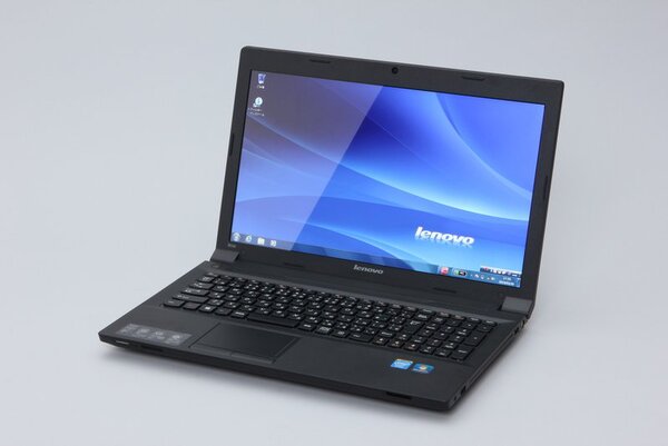 ASCII.jp：店頭で買える、高コスト性能のWindows 7ノート「Lenovo B590