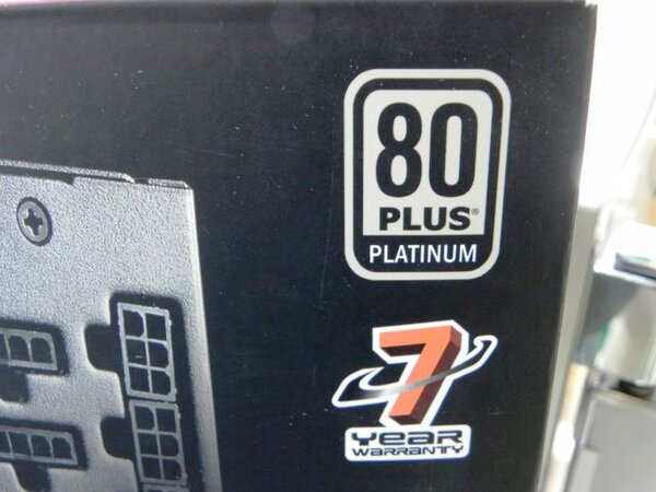 ASCII.jp：7年保証の1200W PLATINUM認証電源がCooler Masterから発売