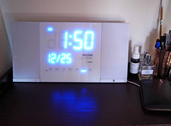 ASCII.jp：光で時刻がわかる、Bluetoothスピーカーにもなる「TOKIOTO