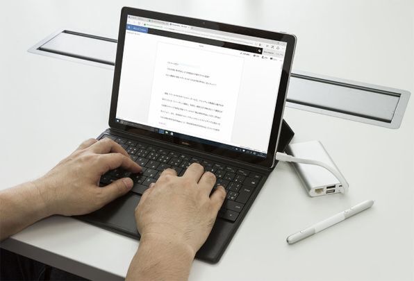 ASCII.jp：2in1のWindowsタブレット「HUAWEI MateBook」を詳細レビュー