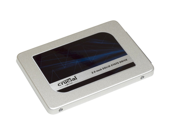 ASCII.jp：Crucial初の3D TLC採用SSD「MX300」の速度をチェック (1/2)