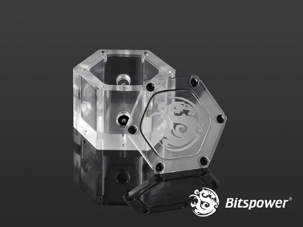 ASCII.jp：アクリル製で六角形デザインのリザーバータンクがBitspowerから