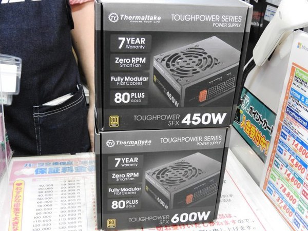 ASCII.jp：フルモジュラーでセミファンレスのSFX対応GOLD電源が