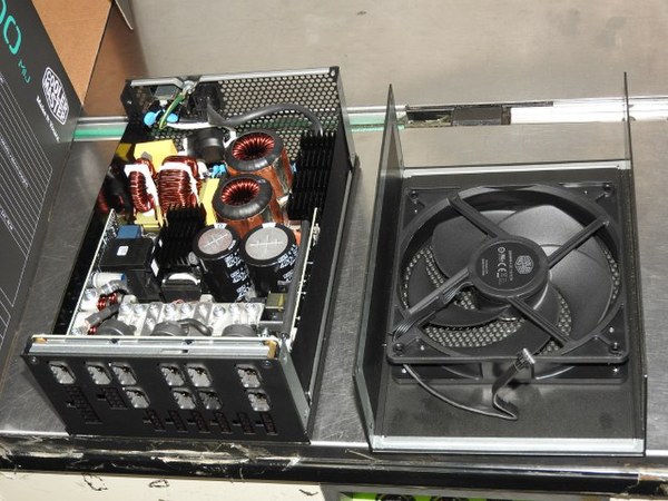 ASCII.jp：Cooler Masterが村田製作所とコラボしたハイエンド電源が