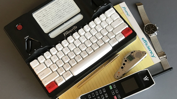 ASCII.jp：書くことに集中できる米国製スマートタイプライター