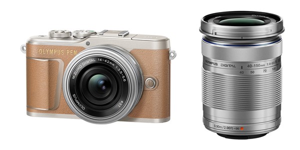 ASCII.jp：フラッシュが外付けから内蔵へ オリンパスのオシャレ一眼