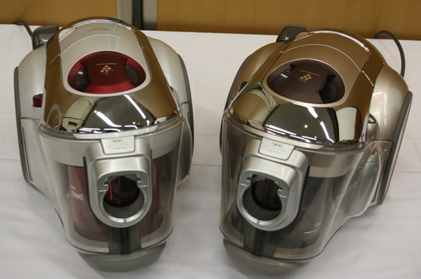 ASCII.jp：シャープ、約10年お手入れ不要のサイクロンクリーナー『EC