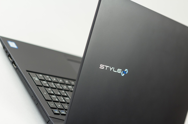 ASCII.jp：10万円以下で第8世代Coreの15.6型ノートPCはストレスなく使える