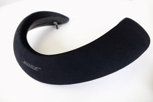 ASCII.jp：BOSEとソニーの首かけスピーカー、テレビか音楽で選び方が