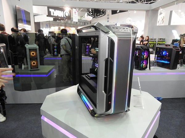 ASCII.jp：Cooler MasterのフラグシップPCケース「COSMOS C700M」が