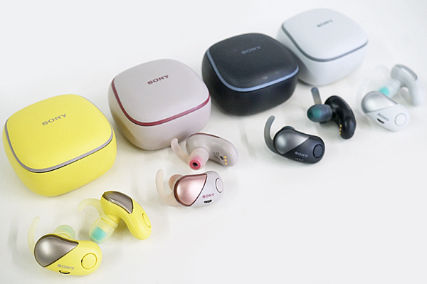 絶妙な装着感の防滴ワイヤレスイヤフォン「WF-SP700N」：Xperia周辺
