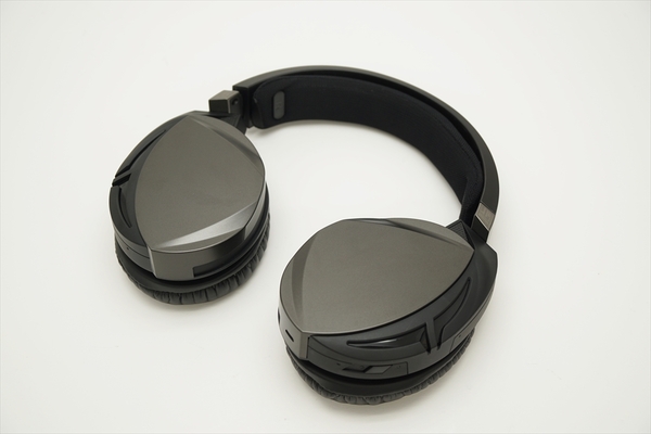 ASUSからゲーム向け新ヘッドセット登場！ ワイヤレスもいける「Fusion