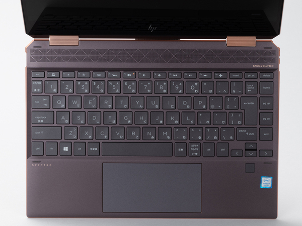 ASCII.jp：エレガントな大人デザインでモバイルに必要な要素＆機能も