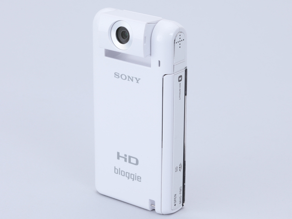 ASCII.jp：スナップ撮影もフルHDで！ 1～5万円で買えるビデオカメラ (1/4)