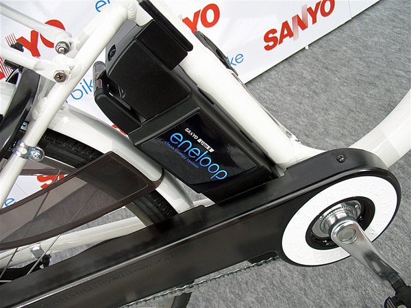 ASCII.jp：走行中も充電！ eneloop bikeにニューモデル！