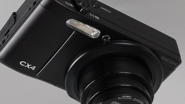 ASCII.jp：クリエイティブモードで多様性アップの「CX4」 (1/3)