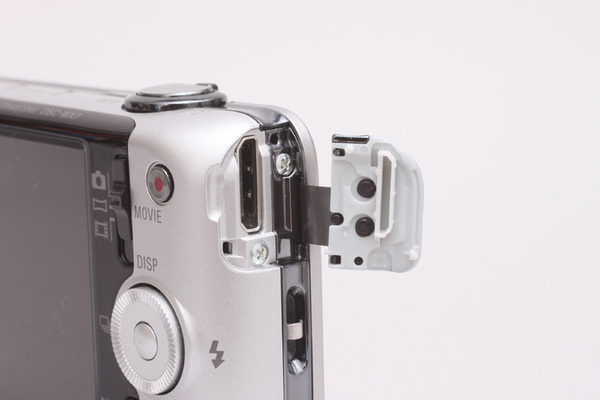 ASCII.jp：新センサーの実力は!?ソニー「サイバーショット WX