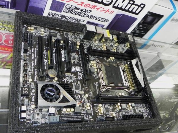 ASCII.jp：LGA 2011対応のX79搭載マザーボードが一斉発売【ASRock編】