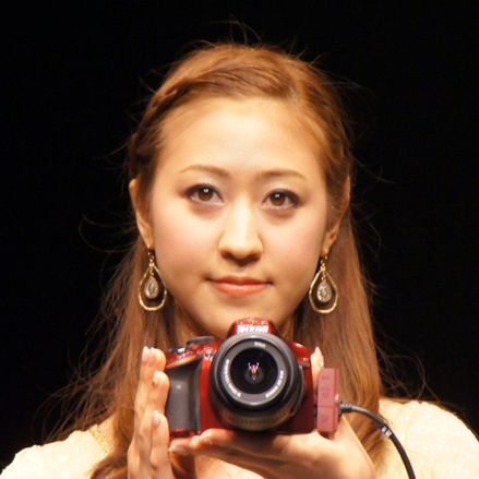 ASCII.jp：スマホでリモート撮影できるニコンの一眼「D3200」登場