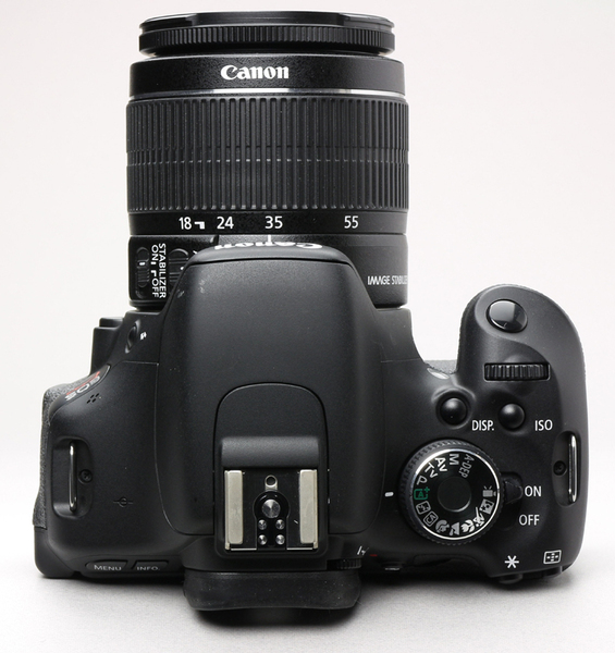 ASCII.jp：あのミラーレスが2万円台!? プロが発掘 お買い得デジカメ (2/5)