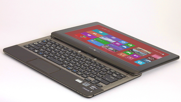 ASCII.jp：3Wayのコンバーチブルウルトラブック東芝「dynabook R822