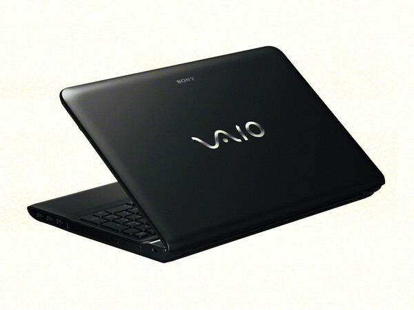 ASCII.jp：ソニー、15型ノート「VAIO Eシリーズ15」2013年春モデル