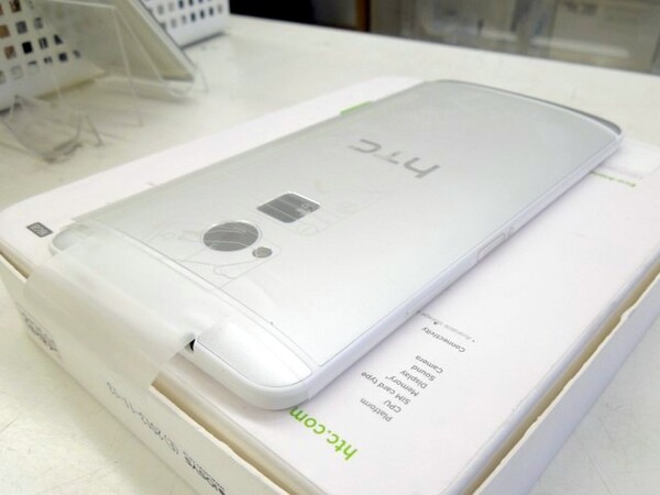 ASCII.jp：HTCが放つ期待の5.9型ファブレット「HTC One max」