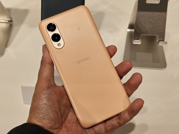 ASCII.jp：FCNT復活ッ！ 自律神経をチェックして健康度がわかる新