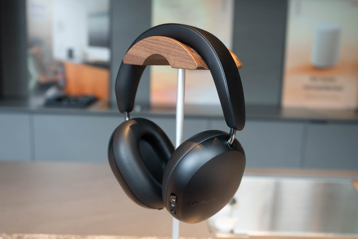 ASCII.jp：Sonos初のプレミアムヘッドホン「Sonos Ace」登場、サウンド