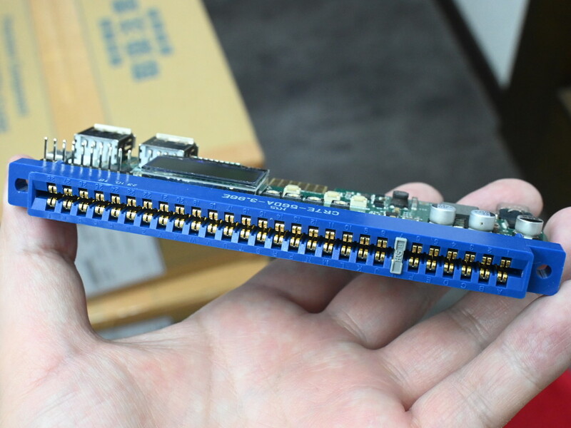 JAMMAコネクターのアーケード基板がお手軽に遊べる簡易アダプター