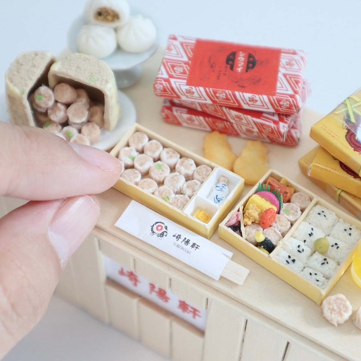 崎陽軒」ともコラボ！SNSで人気沸騰のミニチュアフード展「A Little