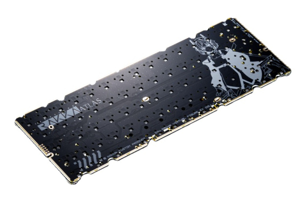 ASCII.jp：ゲーミングキーボードは、まだ発売前の組み立てキット