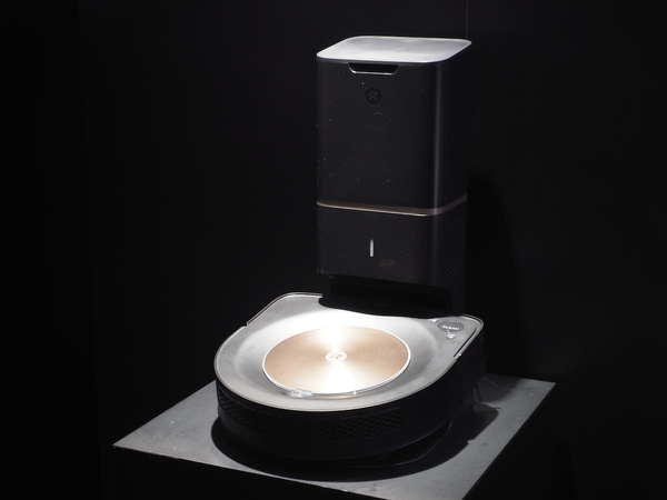 ASCII.jp：史上最強のルンバ「s9+」17万円なり