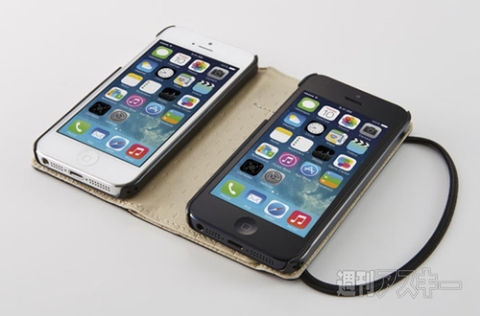 iPhone 5/5sを2台同時に持ち運べる！2台持ちの方におすすめの手帳型