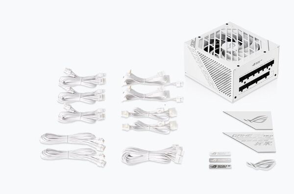 ASCII.jp：ASUSからファンやケーブルまで白色の電源ユニットが登場