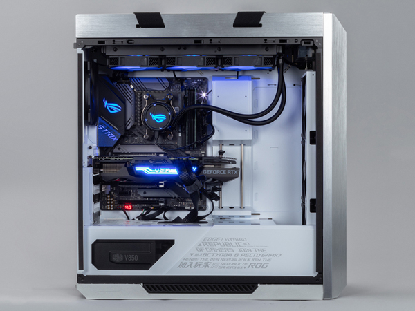 ASCII.jp：白と銀が映えるASUS製PCケース「Helios」White Edition