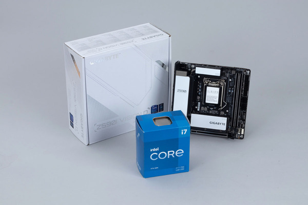 ASCII.jp：Core i7-11700とGIGABYTEのZ590マザーで組むゲーム実況配信