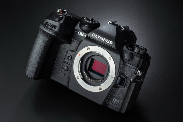 ASCII.jp：「OM-1」実機レビュー = OM SYSTEMのフラッグシップカメラは
