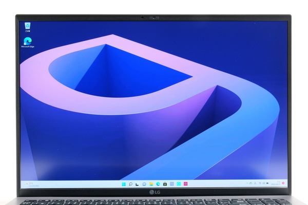 ASCII.jp：「LG gram 16」実機レビュー = RTX内蔵なのに1.2キロで25