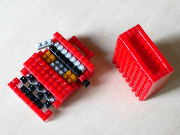 ASCII.jp：歴史上もっとも美しいタイプライターは、 オリベッティ