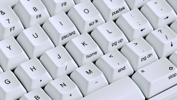 ASCII.jp：PFUが純白のプロフェッショナル向けキーボード「HHKB