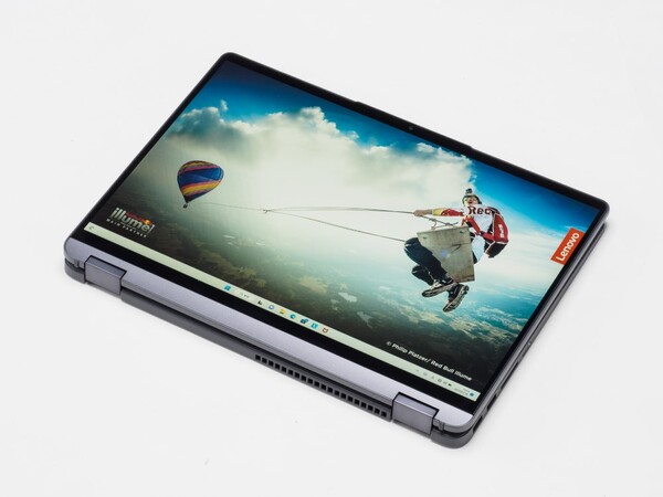 ASCII.jp：9万円切りでタブレットスタイルも備える2in1の14型モバイル