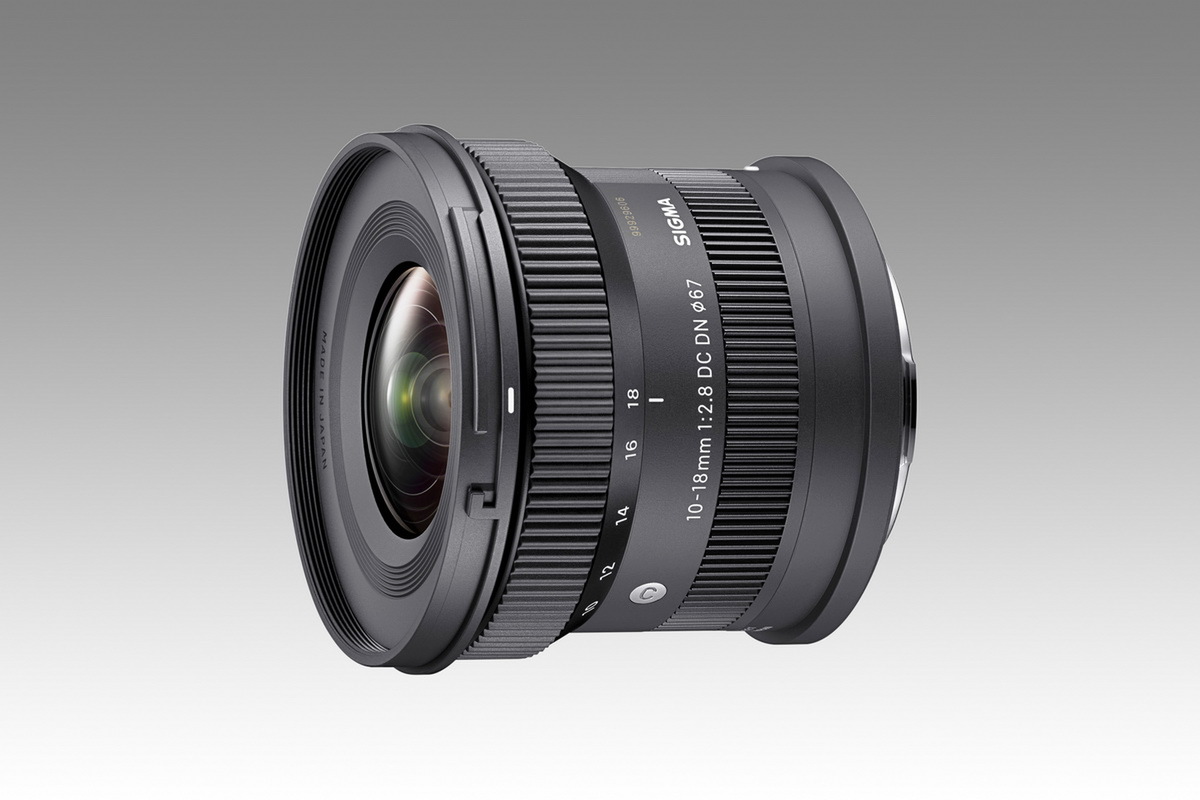 ASCII.jp：シグマが世界最小最軽量の超広角ズーム「10-18mm F2.8 DC DN