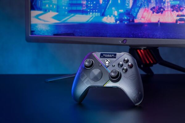 ASCII.jp：有機EL画面付きのゲームパッド、ROG Raikiri Proは買いか