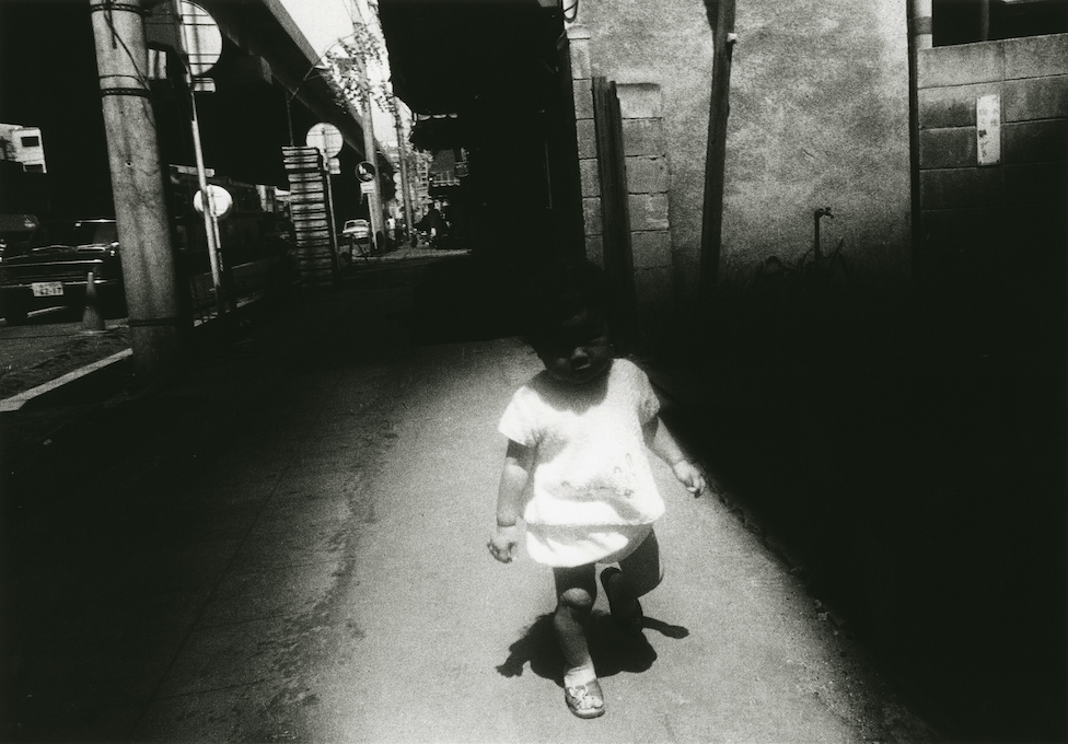 森山大道「光と影」(1982) | ASAMA INTERNATIONAL PHOTO FESTIVAL