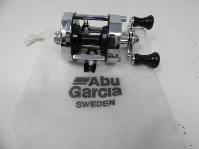 ◇ABU アブガルシア リール クローム アンバサダー2500C Ambassadeur