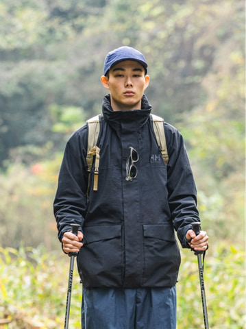 ヘリーハンセン、海から山まで使える防水透湿ウェア「FLAM RAIN