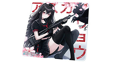 バランスタイプのガラス製マウスパッド「Yuki Aim Glass Mousepad